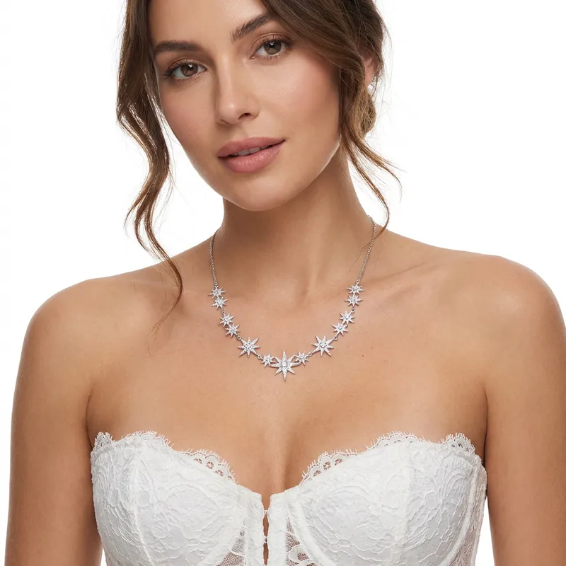 Collier Stacy porté