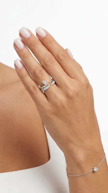 Bague Thali porté